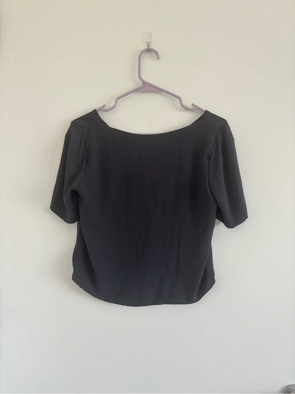 Babaton Randy Blouse - Picture 3 of 3
